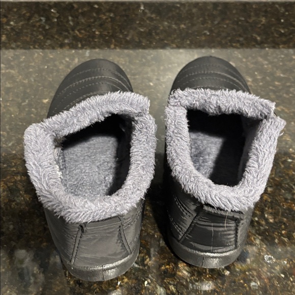 BJ Womens Fashionbanana Black Quilted Ankle Bootie 41/ 10.5 Waterproof Slip-On - Picture 11 of 12